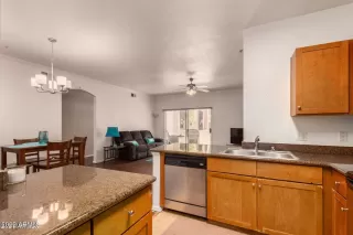 Photo #3: 6409050 Listing