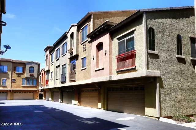 MLS: 6409071 Condo For Sale