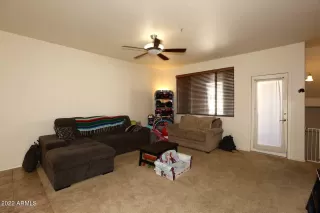 Photo #6: 6409071 Listing