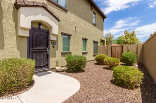 Photo #2: 6409115 Listing