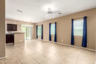 Photo #5: 6409115 Listing