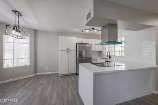 Photo #3: 6409133 Listing