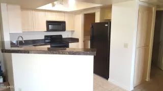 Photo #2: 6409399 Listing 