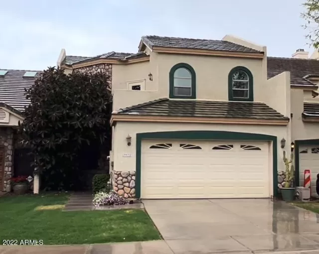 MLS: 6409431 Condo For Sale