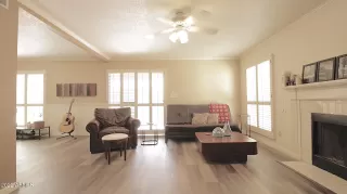 Photo #1: 6409733 Listing