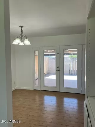 Photo #3: 6409756 Listing