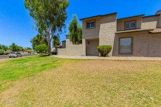 Photo #4: 6409833 Listing