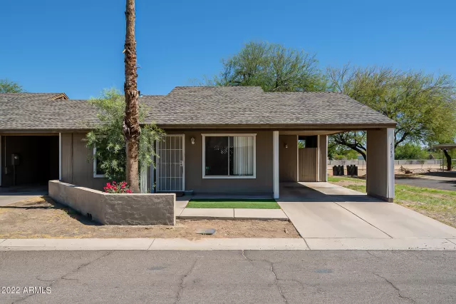 MLS: 6410073 Condo For Sale