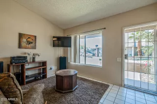 Photo #1: 6410073 Listing 