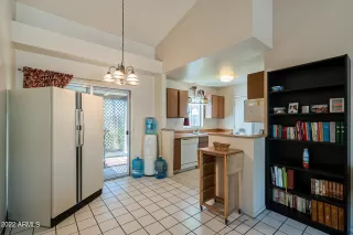 Photo #3: 6410073 Listing 