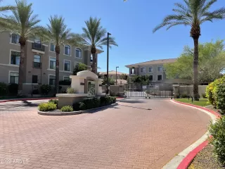 Photo #2: 6410107 Listing