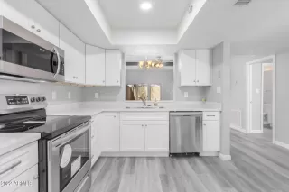 Photo #1: 6410243 Listing 