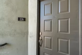 Photo #6: 6410298 Listing