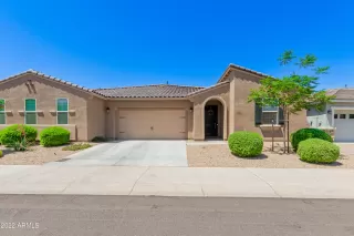 Photo #1: 6410337 Listing 