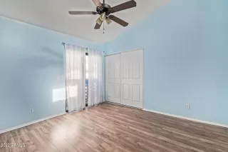 Photo #6: 6410381 Listing