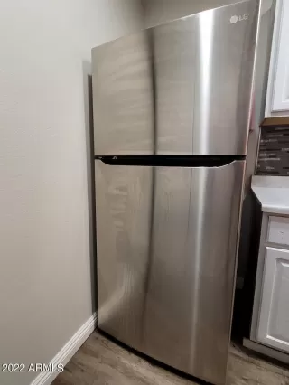 Photo #4: 6410393 Listing