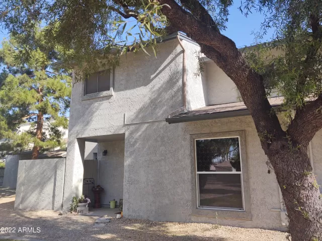 MLS: 6410414 Condo For Sale