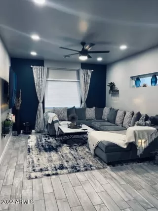 Photo #4: 6410508 Listing 