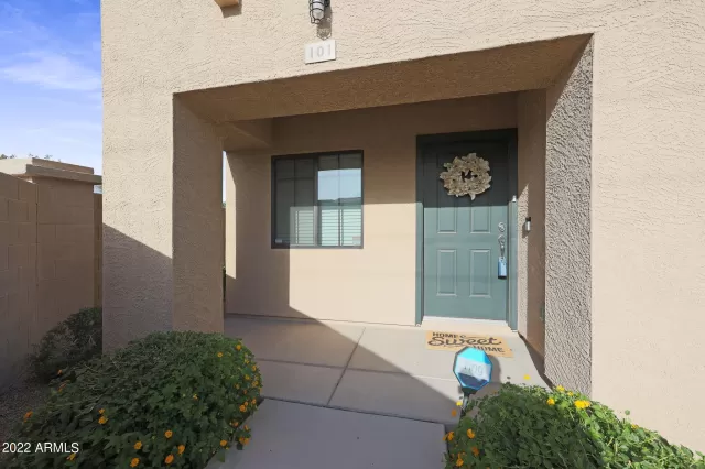 MLS: 6410525 Condo For Sale