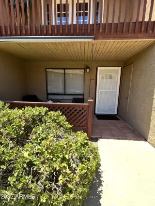 Photo #2: 6410539 Listing