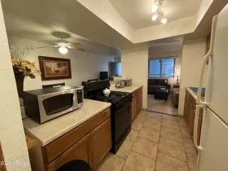 Photo #5: 6410548 Listing