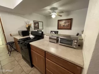 Photo #6: 6410548 Listing