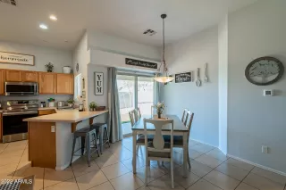 Photo #4: 6410632 Listing