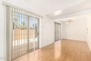 Photo #2: 6410695 Listing 