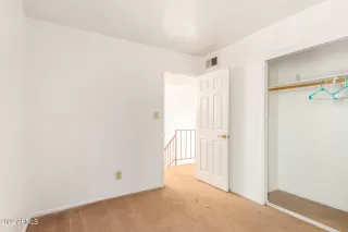 Photo #5: 6410695 Listing 