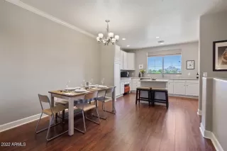 Photo #5: 6410727 Listing 