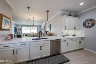 Photo #6: 6410769 Listing 