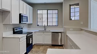 Photo #2: 6410898 Listing 
