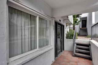 Photo #2: 6410985 Listing 