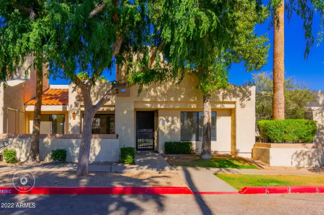 MLS: 6411111 Condo For Sale