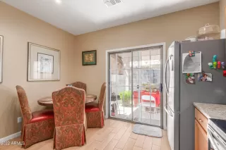 Photo #5: 6411202 Listing 