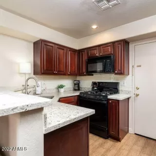 Photo #1: 6411371 Listing