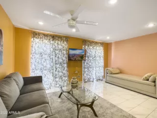 Photo #1: 6411399 Listing