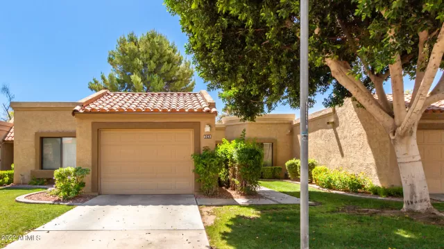 MLS: 6411488 Condo For Sale