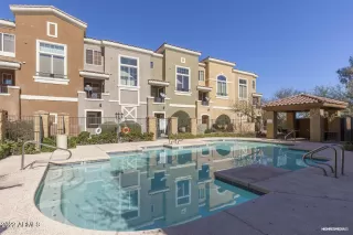 Photo #5: 6411563 Listing