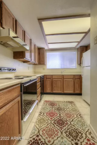 Photo #3: 6411683 Listing