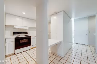 Photo #6: 6411716 Listing 