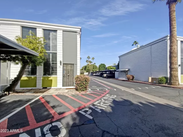 MLS: 6411936 Condo For Sale