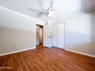 Photo #5: 6412328 Listing