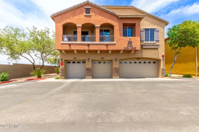 MLS: 6412375 Condo For Sale