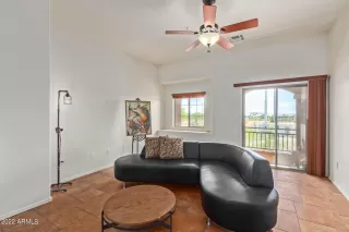 Photo #2: 6412375 Listing