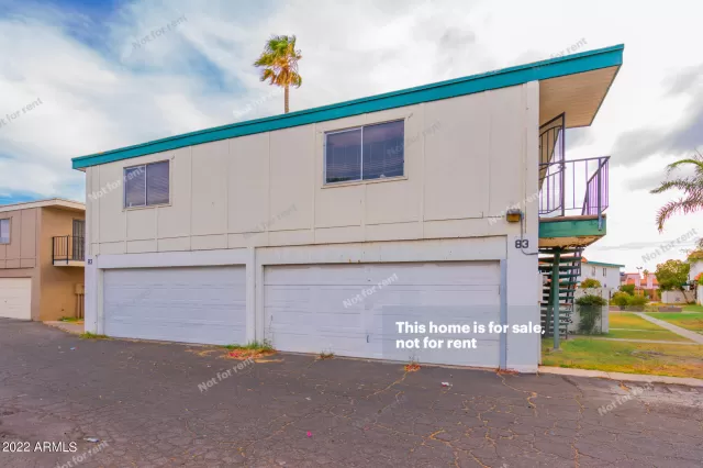 MLS: 6412878 Condo For Sale