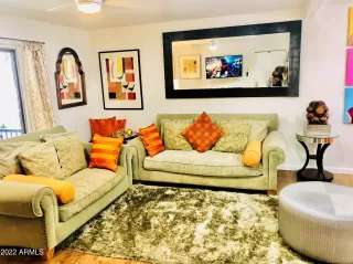 Photo #1: 6412916 Listing