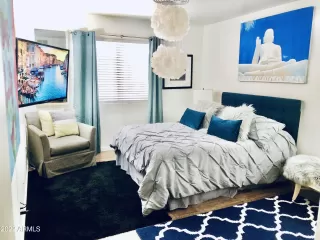 Photo #5: 6412916 Listing