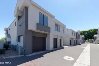 Photo #3: 6412945 Listing