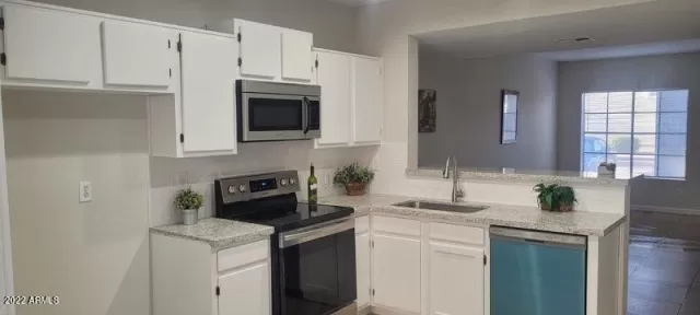 MLS: 6412965 Condo For Sale